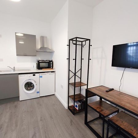 Centra Station Appartement Londen Buitenkant foto